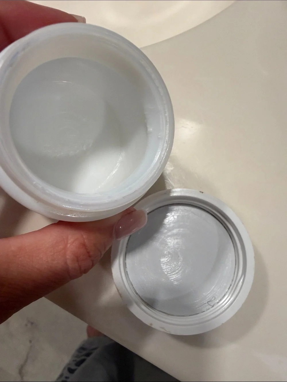 La Mer empty moisturizing cream & Empty The body Cream